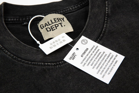GALLERY T-shirt